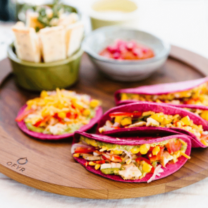 Quesadilla met Kip en Muhammara Dip