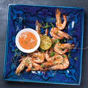 Gambas met pittige dipsaus